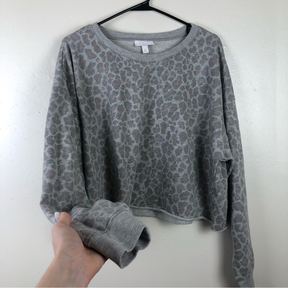 Colsie Leopard Print Comfy Sweater - Picture 2 of 5